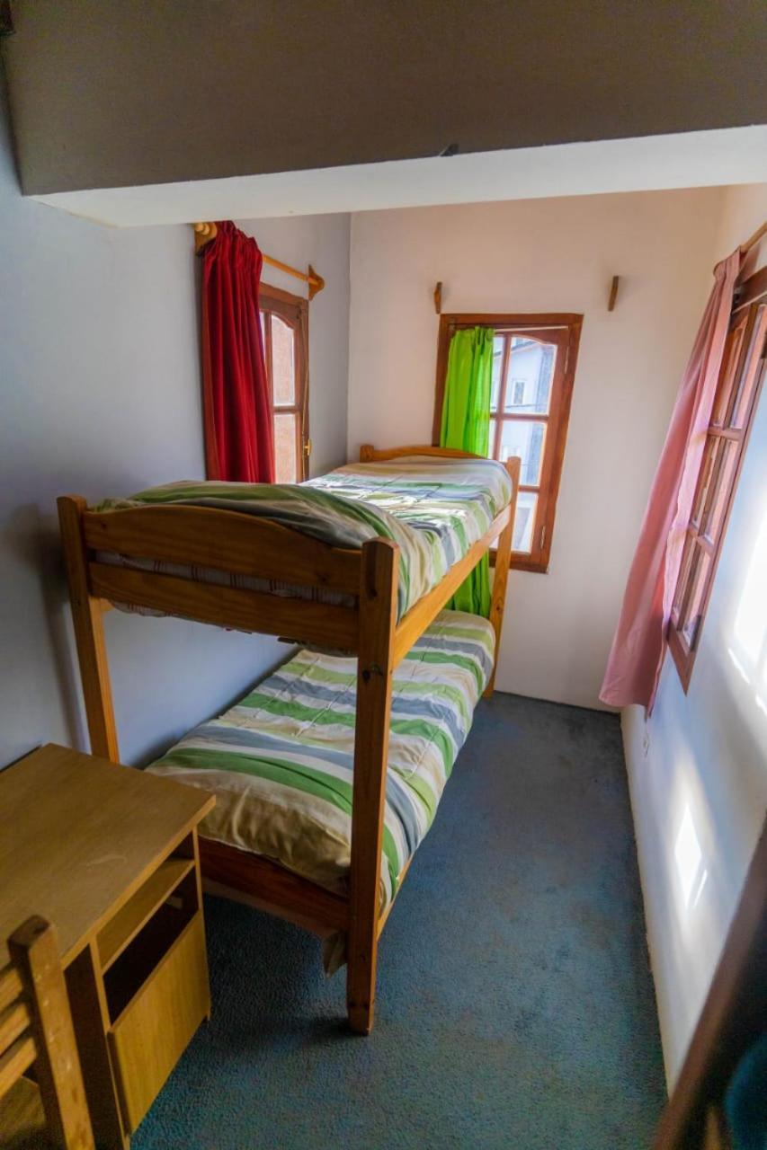 La Casa De Emma Hostel Esquel Kültér fotó